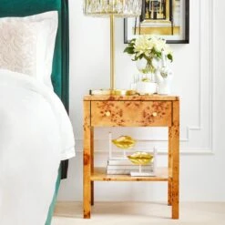 The Finger Hand -Zgallerie Deals Store webimage 040445831 725470735 020217235 square web