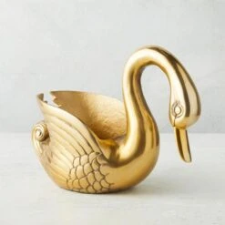 Swan Planter
