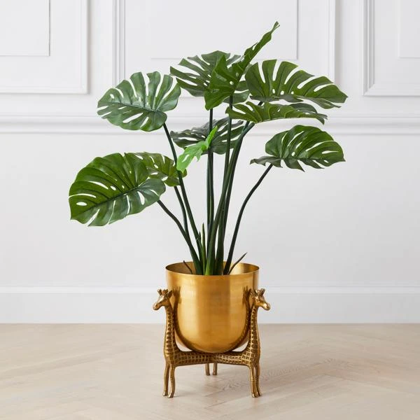 Nikki Chu - Giraffe Planter 1 Nikki Chu - Giraffe Planter