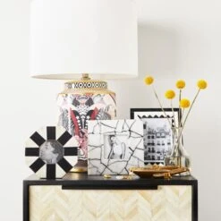 Nikki Chu - Maze Marble Frame -Zgallerie Deals Store webimage Nikkichu FrameVignette 15 01 square